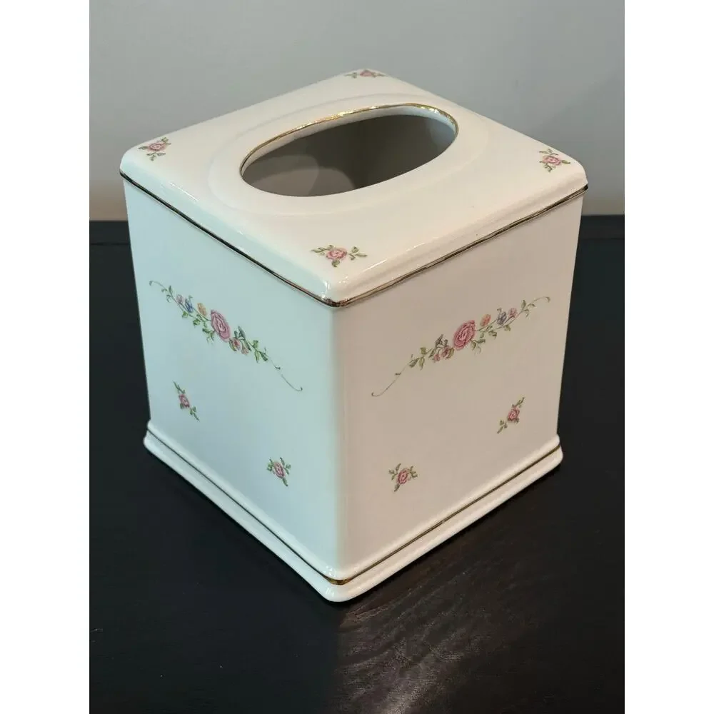 Vintage Floral Tissue Box Cover Cottage Core Bathroom Decor - Picture 4 of 10